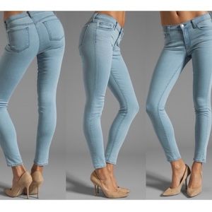 J Brand straight leg Jean size 27